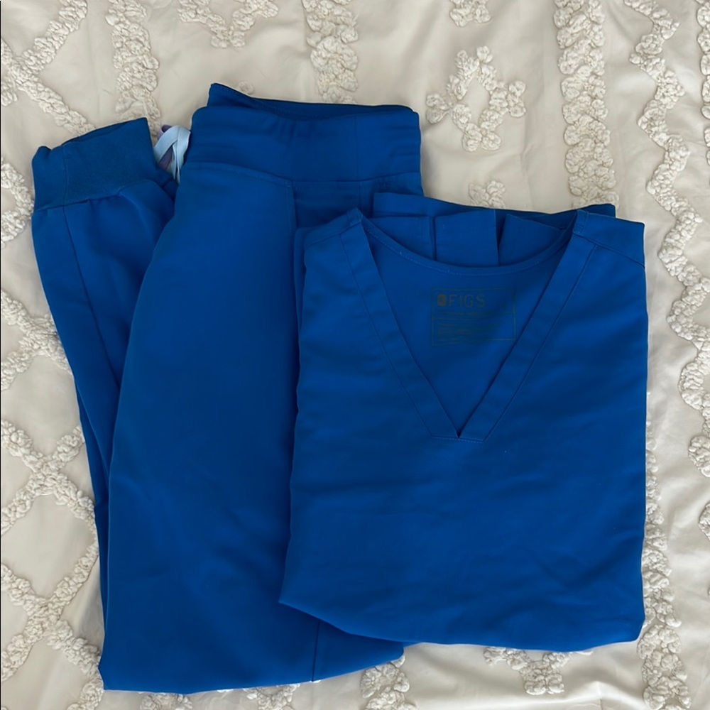 Figs Women’s Scrub Set Size S in Royal Blue